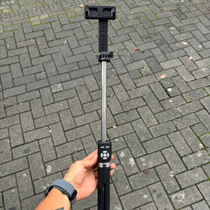 TRIPODE/SELFIE 1,70 M GRADUABLE 💯 PARA CELULAR 📱